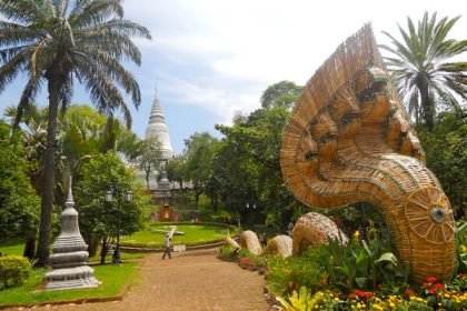 Wat Phnom, Cambodia Tour Pakages