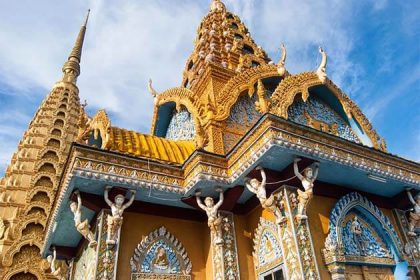 Phnom Sampeau, Cambodia Family Tours