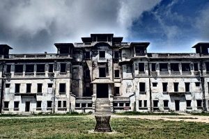 Bokor Hill Station exploration with go cambodia tours (1)