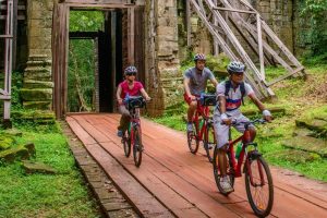 Cycling Tours with go cambodia tours (1)
