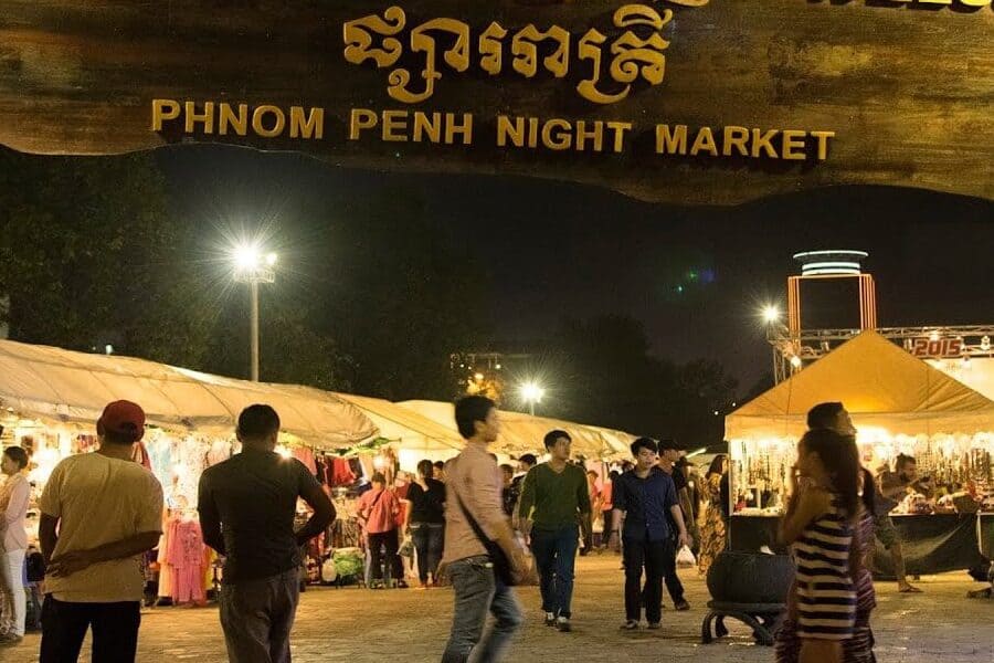Markets of Phnom Penh exploration with cambodia trips (4)